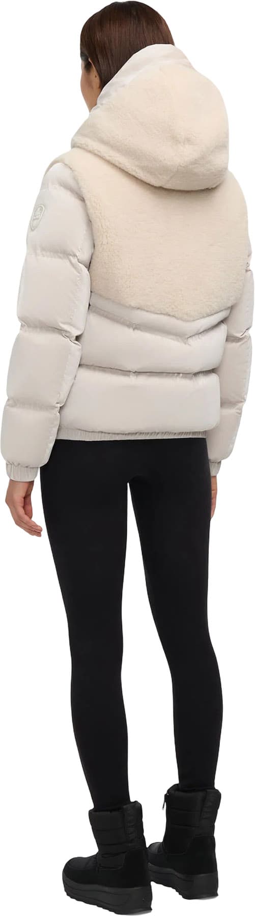 Numéro de l'image de la galerie de produits 2 pour le produit Manteau matelassé court en matériaux assortis avec capuchon fixe Nephele - Femme