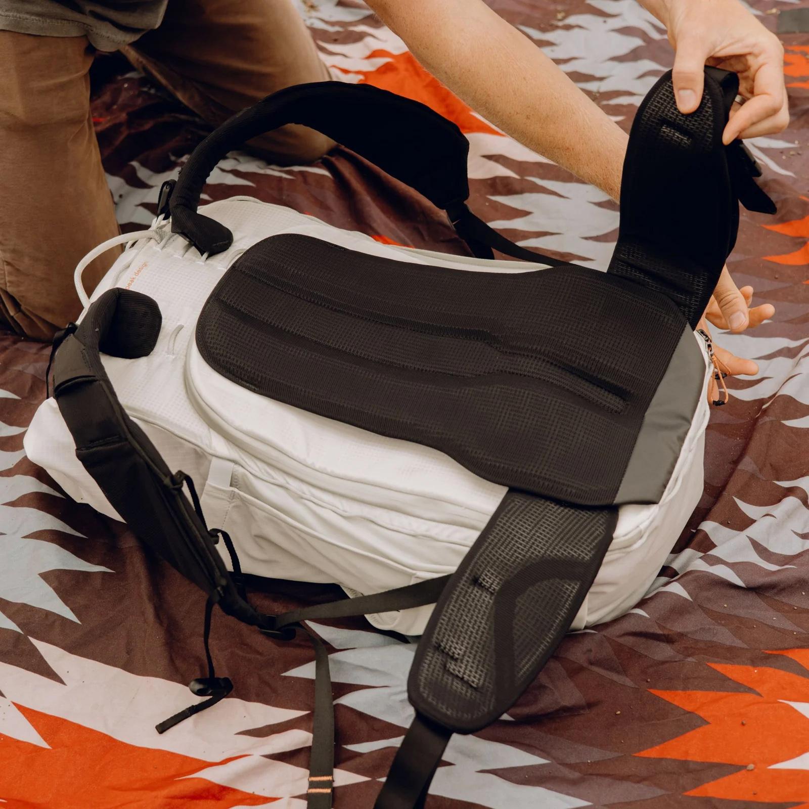 Product gallery image number 5 for product Sac à dos Outdoor 45L - Unisexe