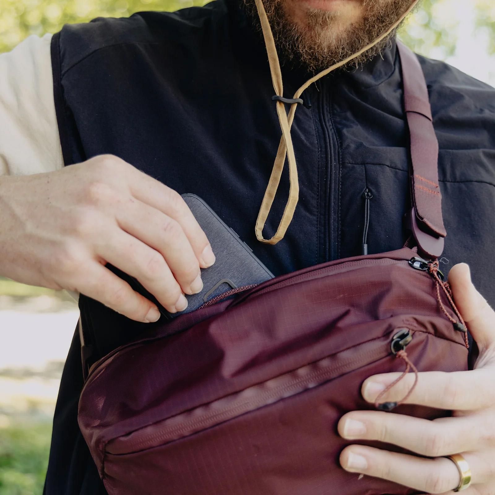 Product gallery image number 4 for product Outdoor Sling Bag 4L