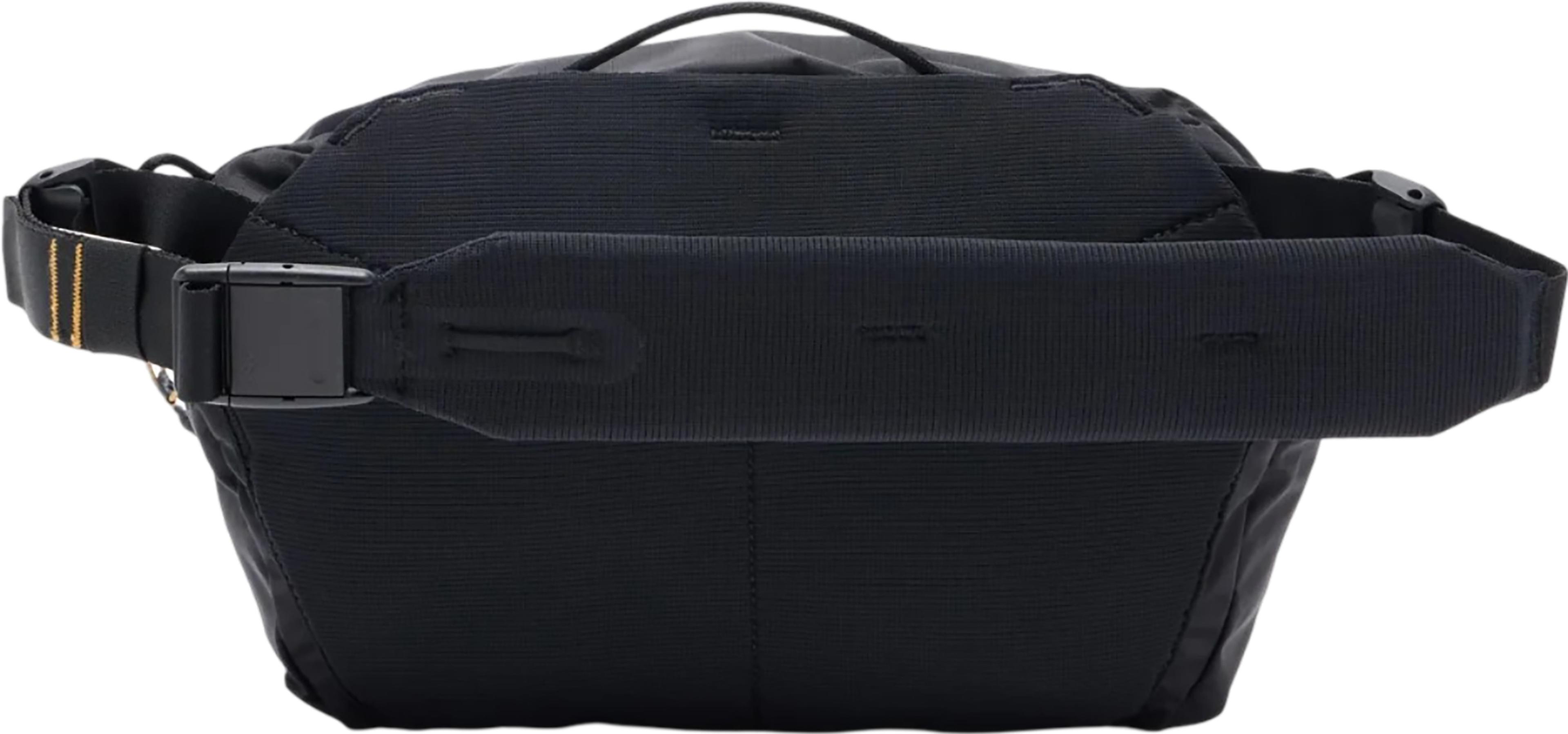 Product gallery image number 2 for product Outdoor Sling  Bag 7L - Unisex