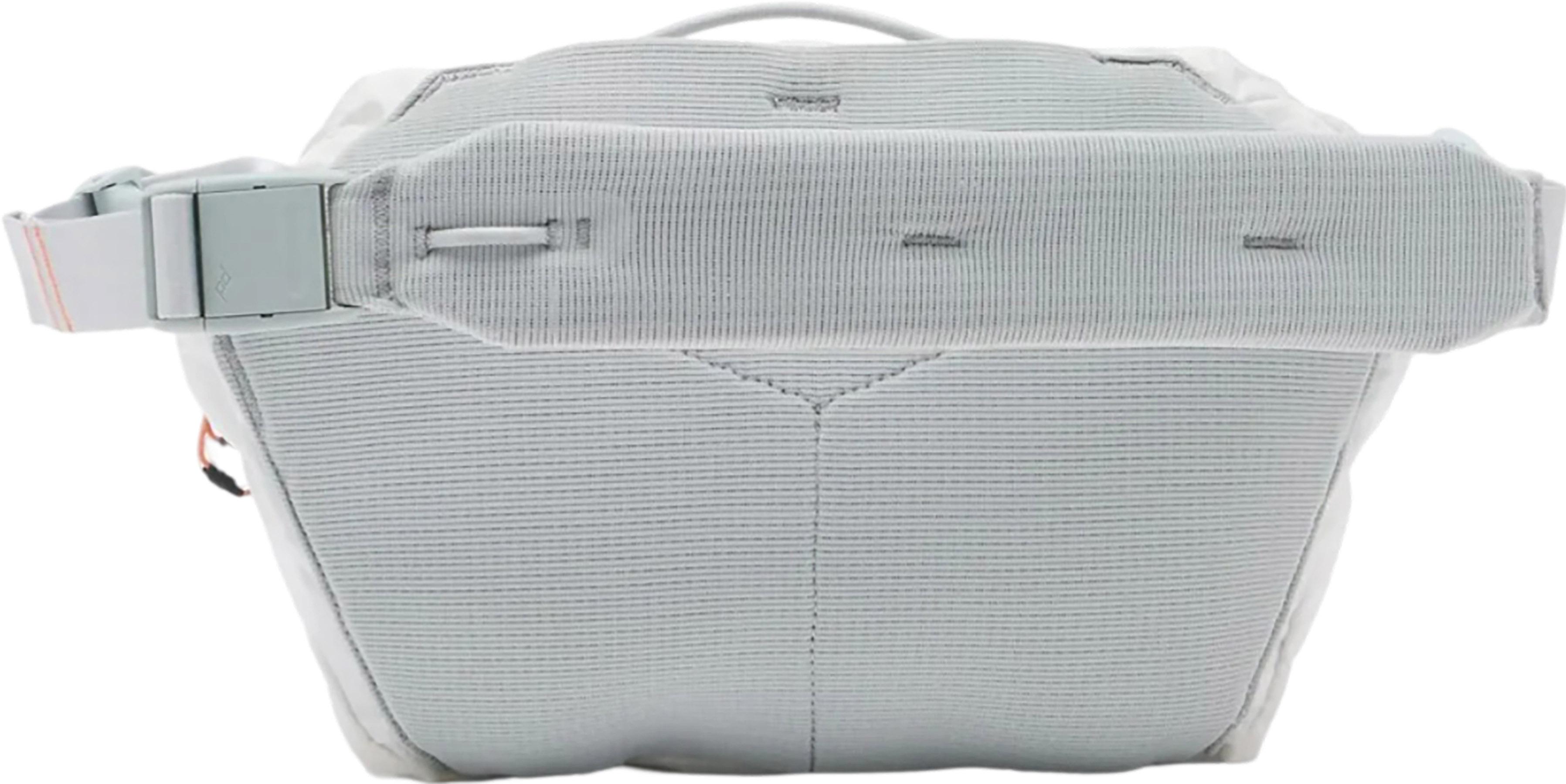 Product gallery image number 2 for product Sac à bandoulière Outdoor 7L - Unisexe