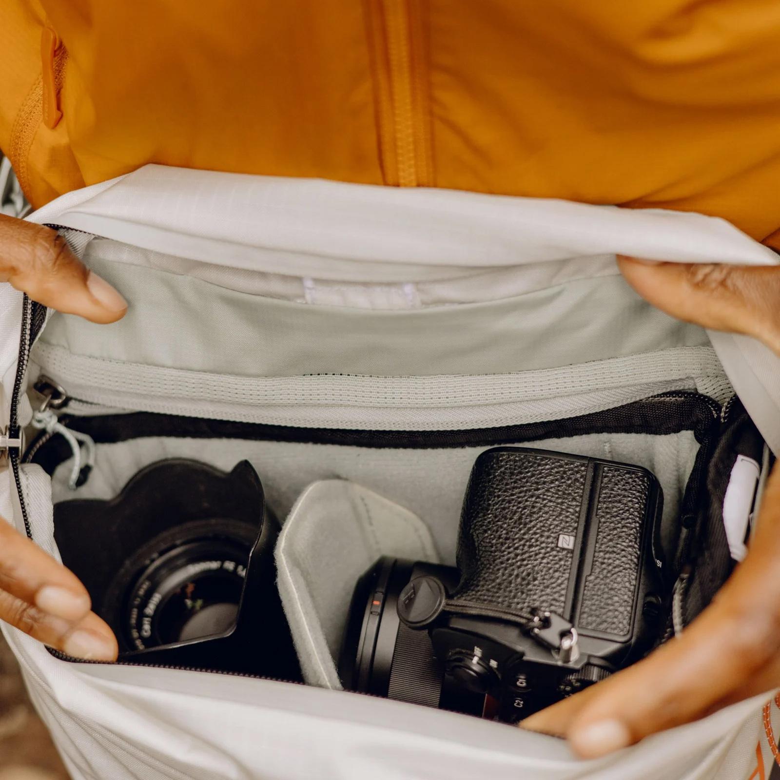 Product gallery image number 6 for product Sac à bandoulière Outdoor 7L - Unisexe