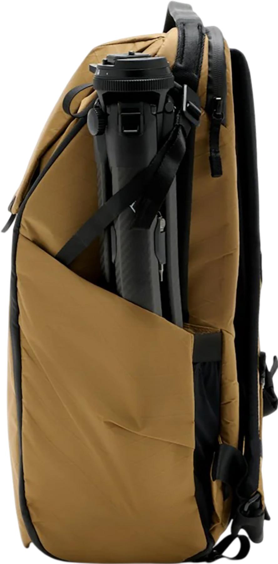 Product gallery image number 6 for product Everyday Backpack V2 30L