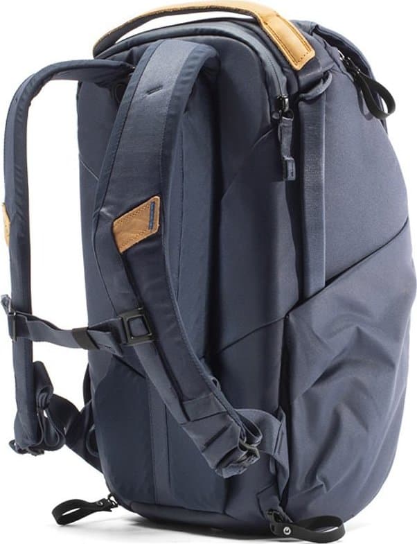Product gallery image number 3 for product Everyday Backpack V2 30L