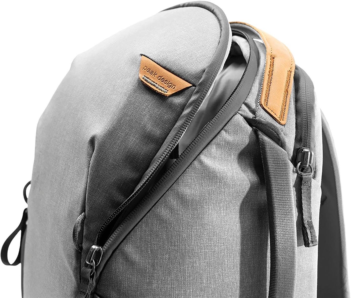 Product gallery image number 3 for product Everyday Backpack Zip 15L