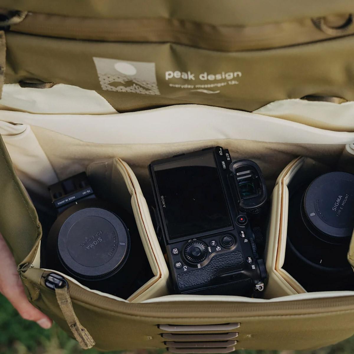 Numéro de l'image de la galerie de produits 5 pour le produit Sac à Bandoulière The Everyday V2 13L