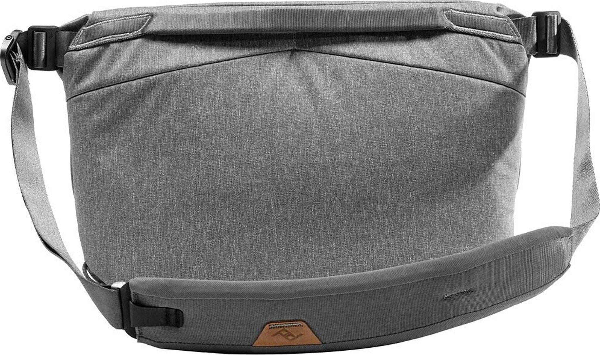 Product gallery image number 2 for product Everyday Sling V2 10L