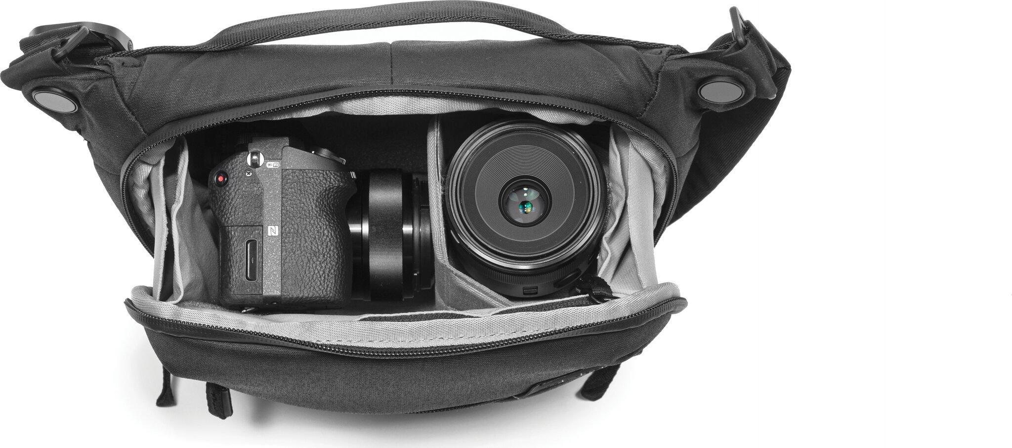 Product gallery image number 2 for product Everyday Sling V2 3L