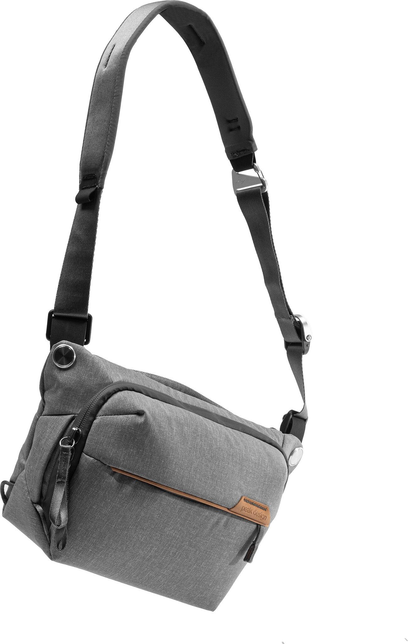 Product gallery image number 5 for product Everyday Sling V2 6L