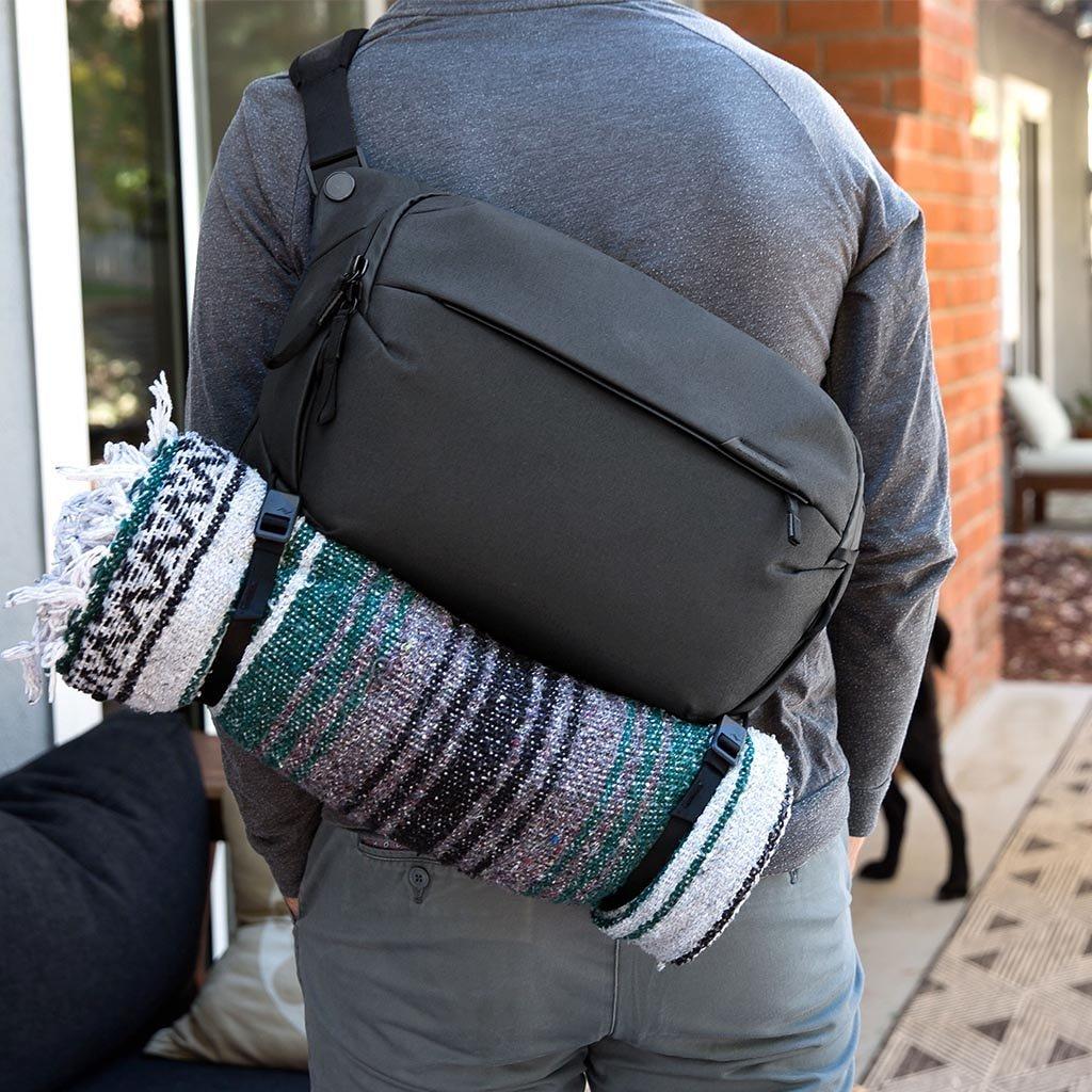 Product gallery image number 3 for product Everyday Sling V2 6L