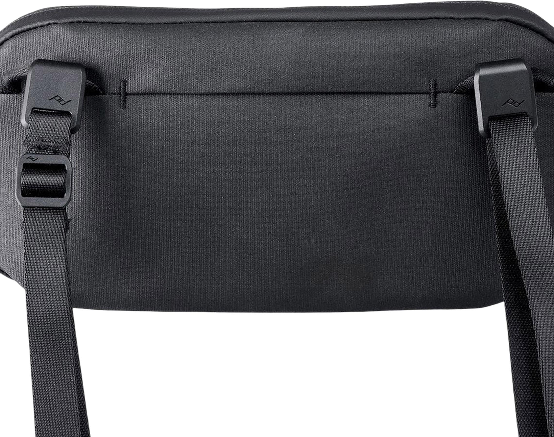 Product gallery image number 4 for product Tech Pouch 2L - Regular