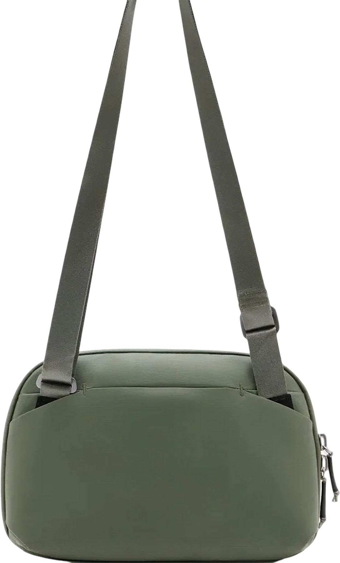 Product gallery image number 2 for product Travel Crossbody 3L