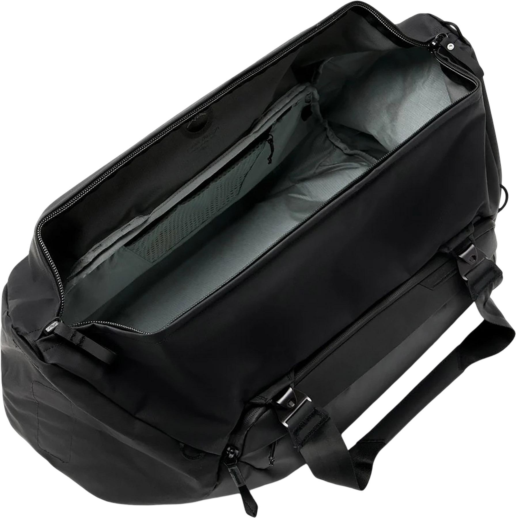 Product gallery image number 10 for product Travel Duffel Bag 50L