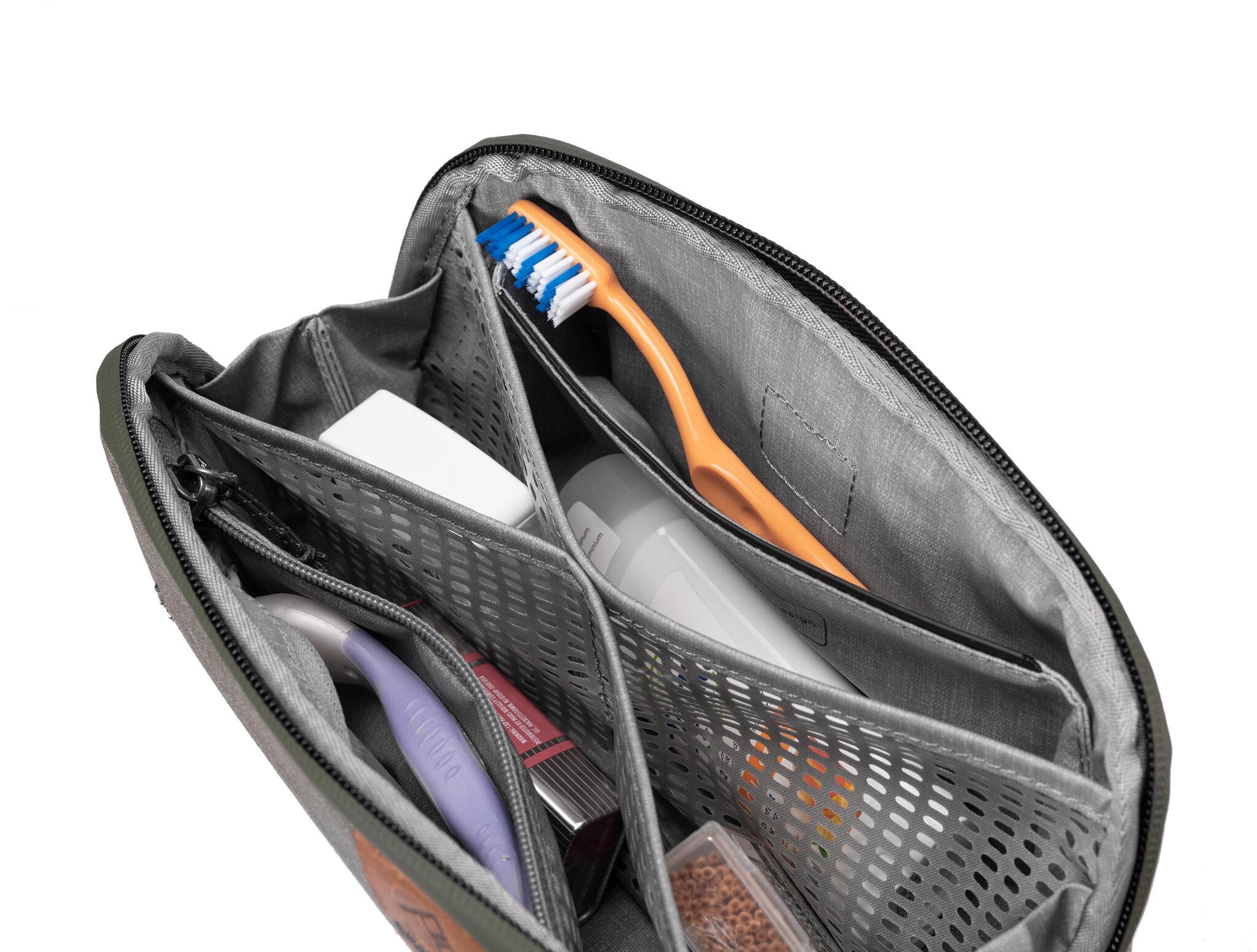 Product gallery image number 6 for product Wash Small Pouch 2.5L