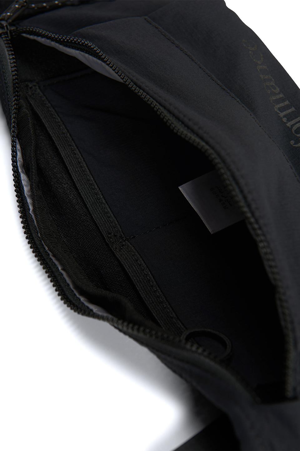 Numéro de l'image de la galerie de produits 5 pour le produit Sac banane Tech - Unisexe