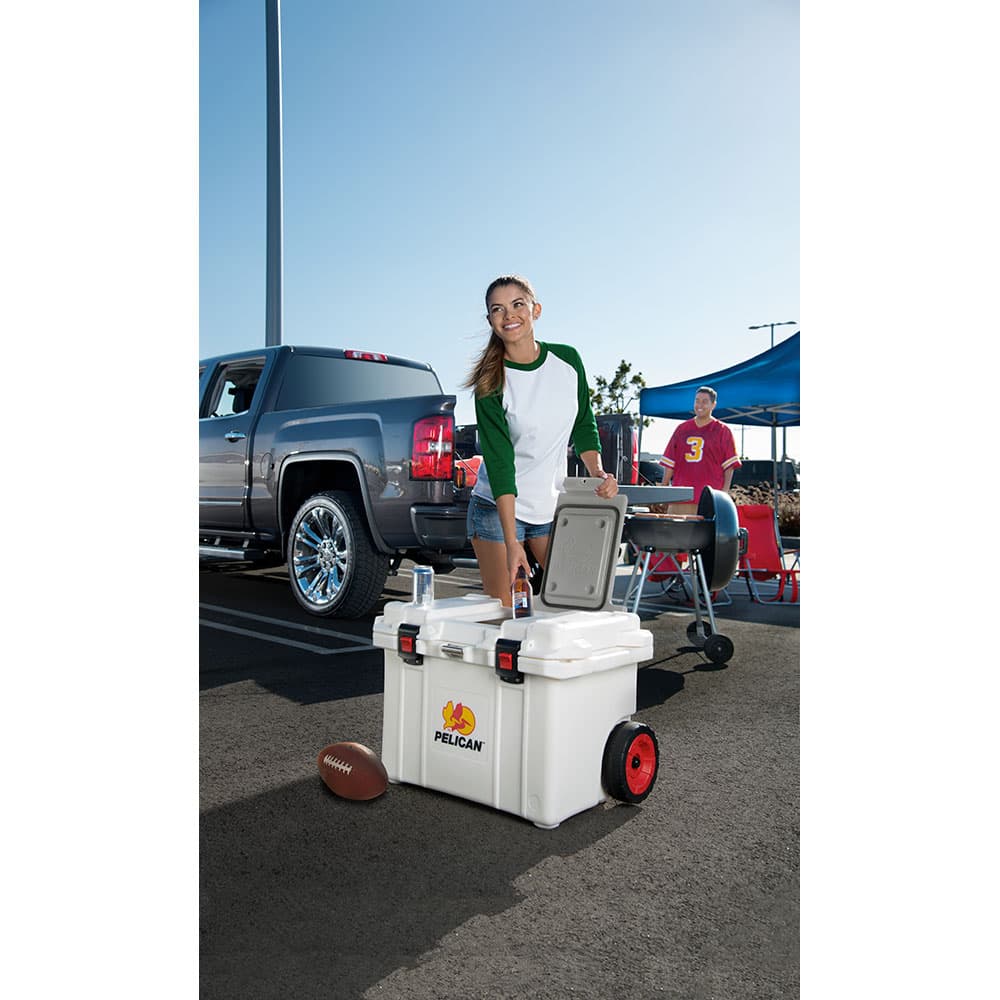 Product gallery image number 3 for product Wheeled Elite Tailgater Cooler 55QT/ 50.05L