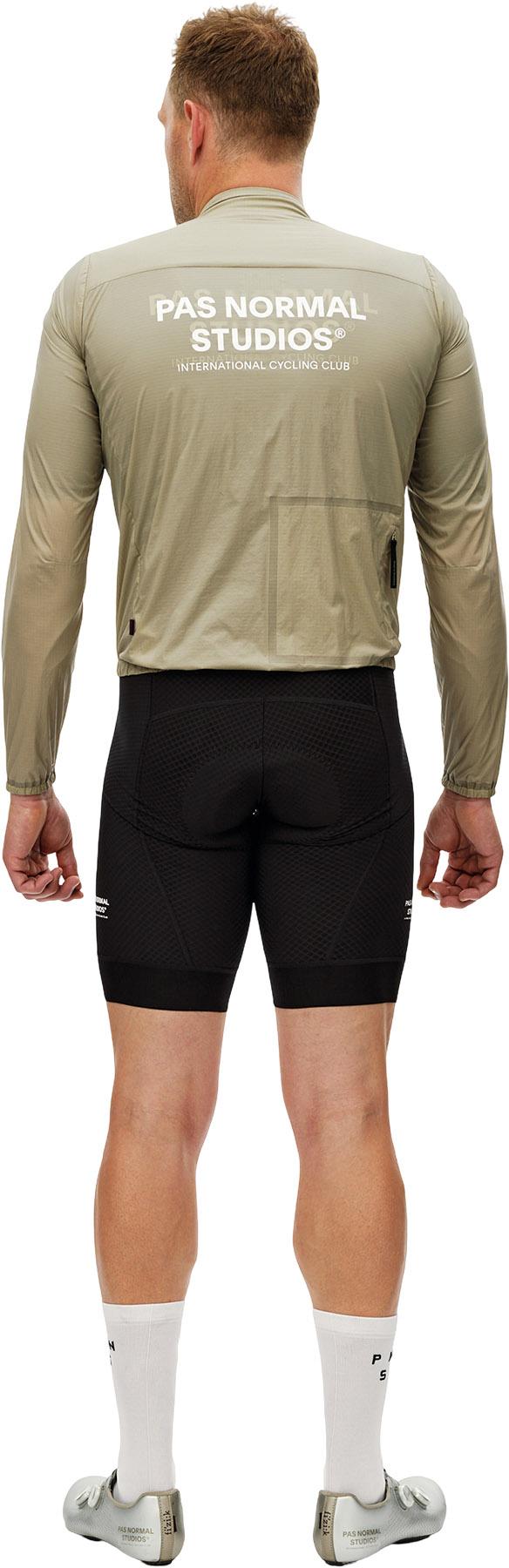 Numéro de l'image de la galerie de produits 15 pour le produit Manteau isolé Essential - Homme