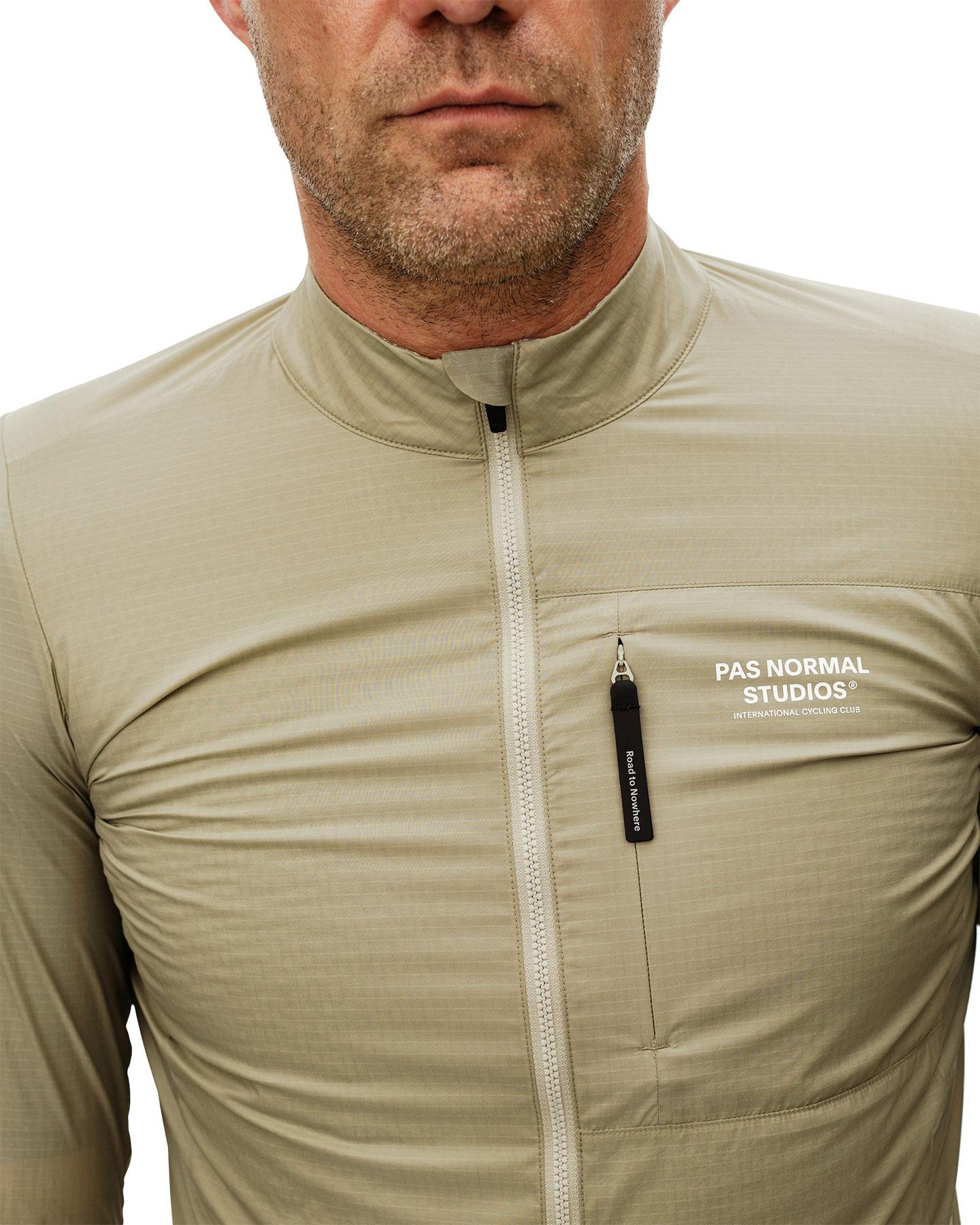 Numéro de l'image de la galerie de produits 3 pour le produit Manteau isolé Essential - Homme