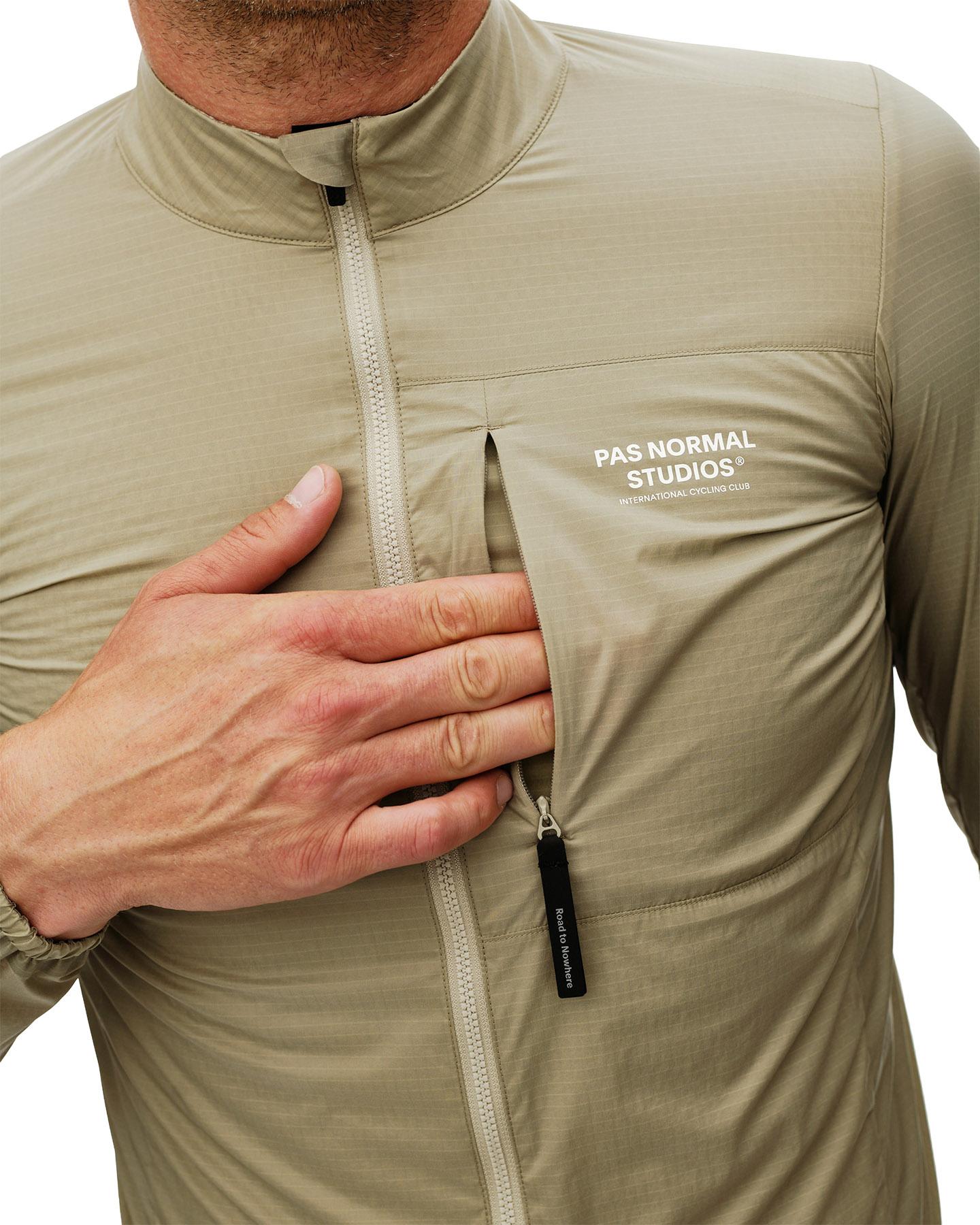 Numéro de l'image de la galerie de produits 5 pour le produit Manteau isolé Essential - Homme