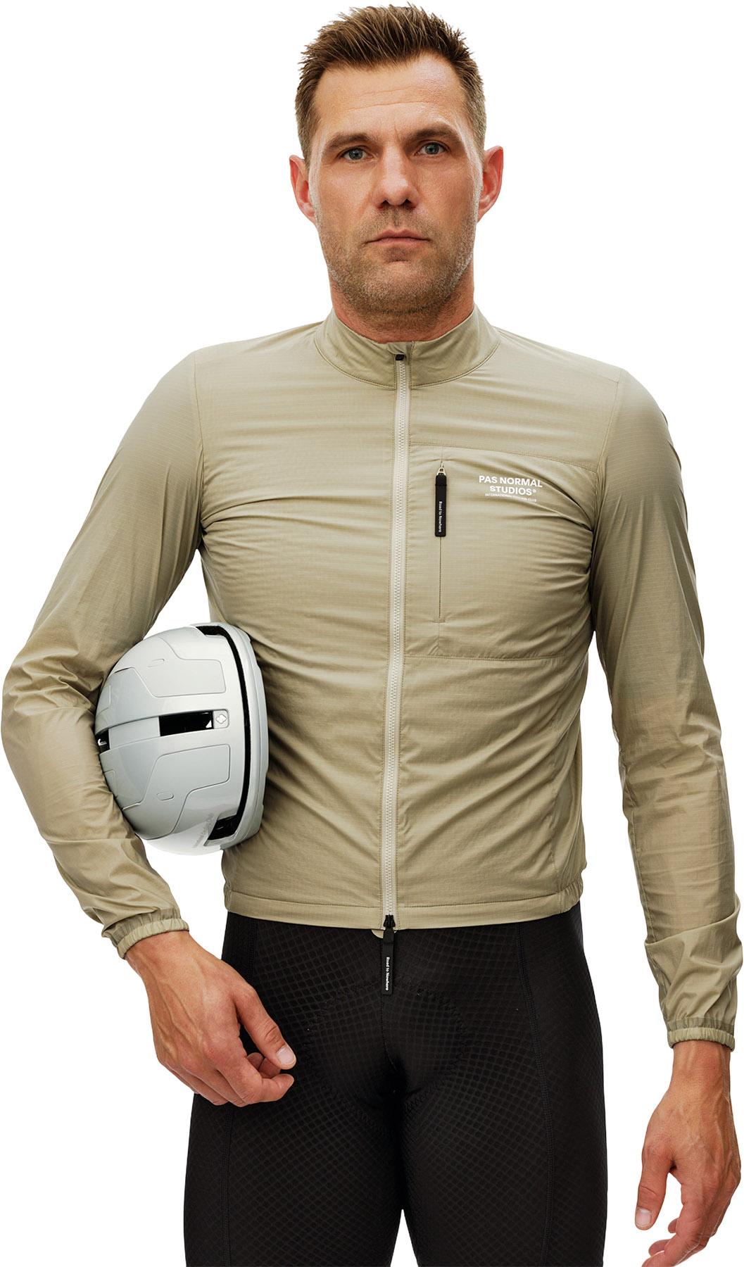 Numéro de l'image de la galerie de produits 13 pour le produit Manteau isolé Essential - Homme