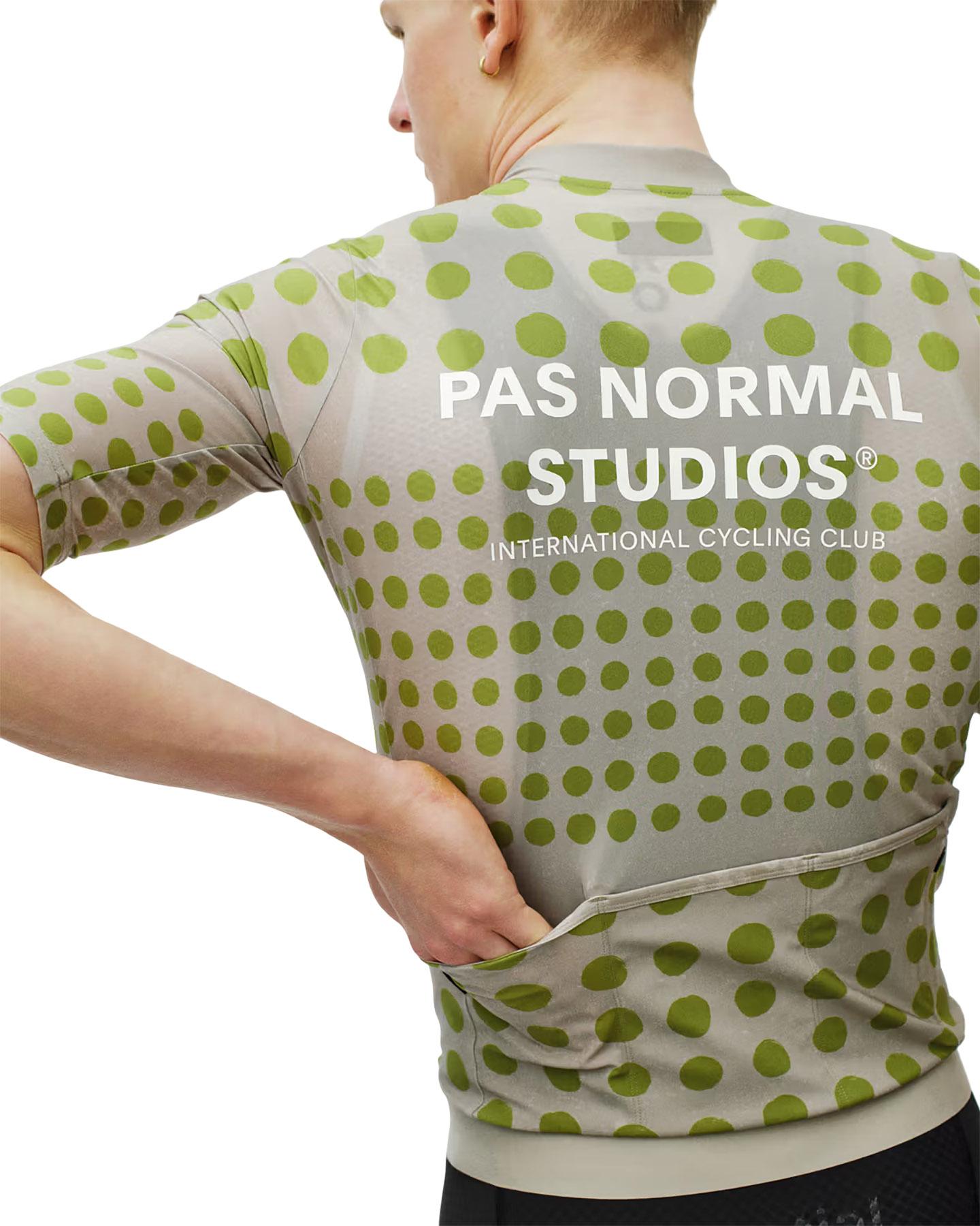 Product gallery image number 6 for product Maillot Essential - Homme