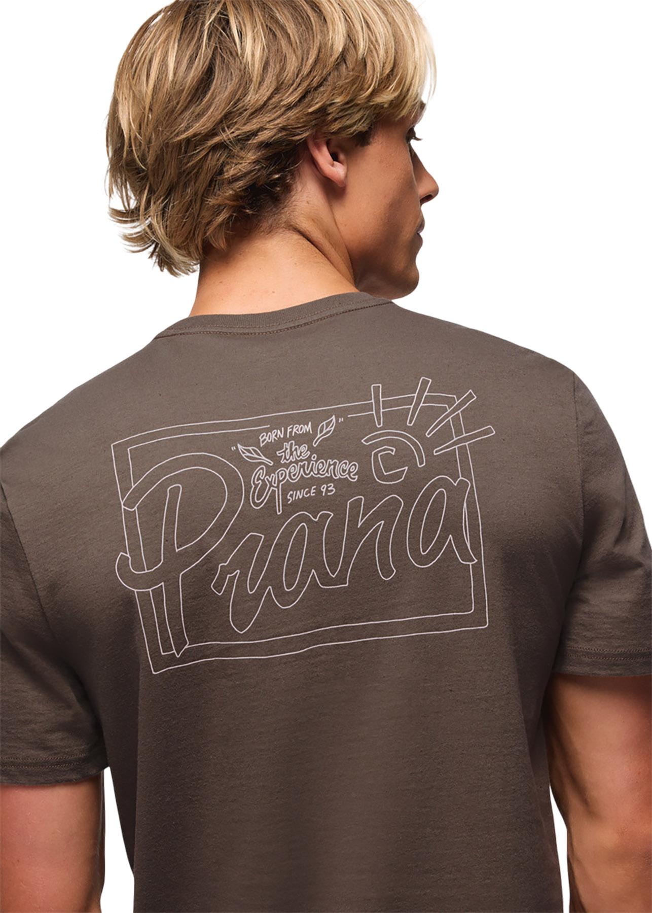 Numéro de l'image de la galerie de produits 5 pour le produit T-shirt graphique Future Passed - Homme