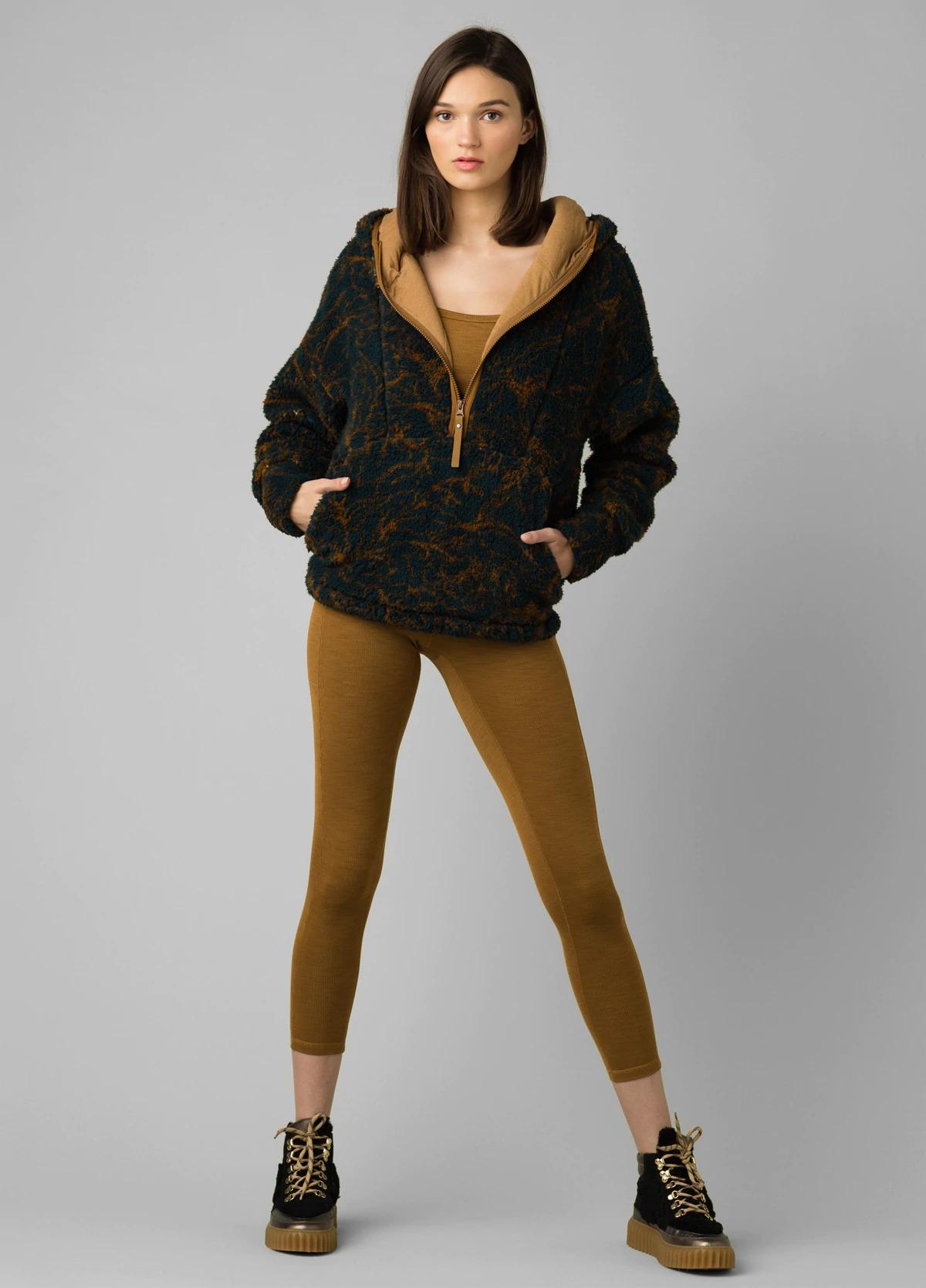 Product gallery image number 3 for product Polar Escape Half Zip - Women's