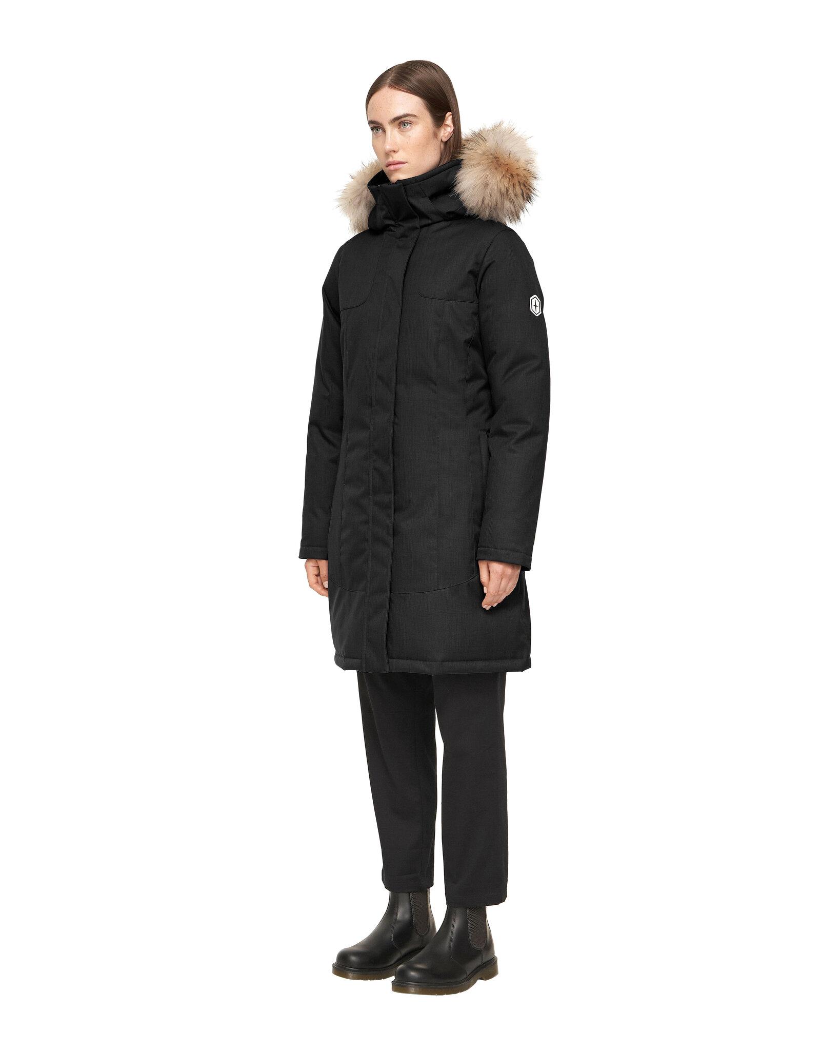 Numéro de l'image de la galerie de produits 7 pour le produit Parka en duvet avec fourrure de raton Finlandais Kimberly - Femme