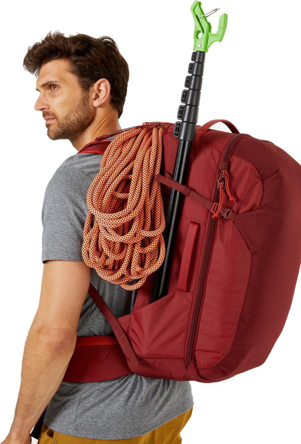 Product gallery image number 2 for product Sac à dos Outcast 44L - Homme