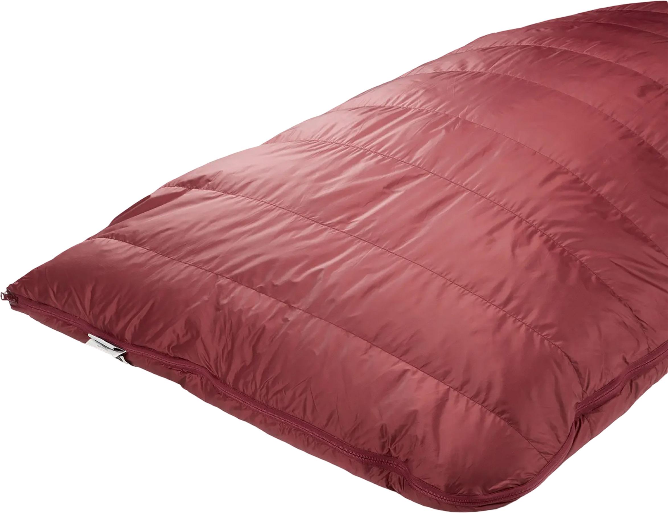 Product gallery image number 3 for product Outpost 700 -5°C/24°F Down Sleeping Bag