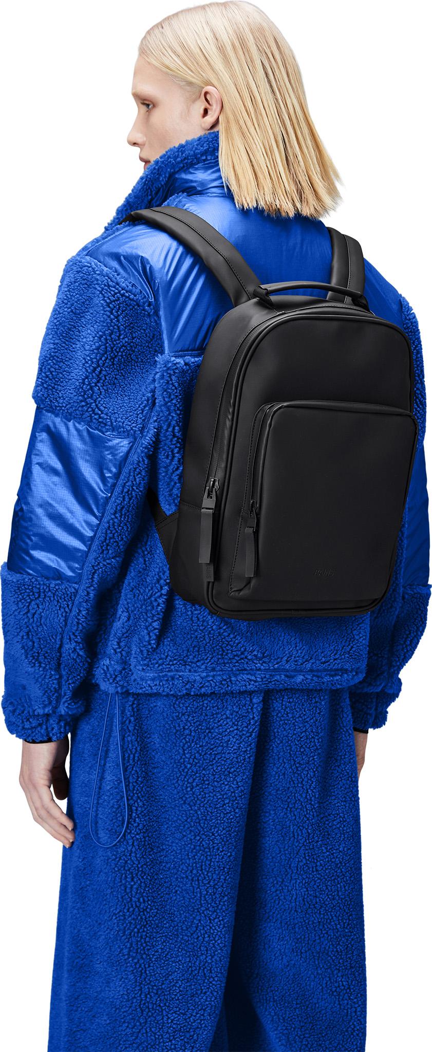 Numéro de l'image de la galerie de produits 3 pour le produit Sac à dos de jour Book 8L