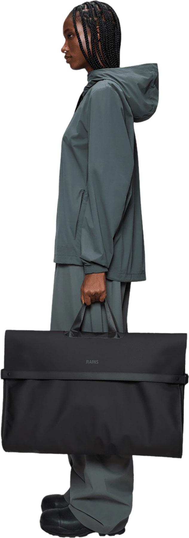 Numéro de l'image de la galerie de produits 8 pour le produit Sac à vêtements OTG 23L