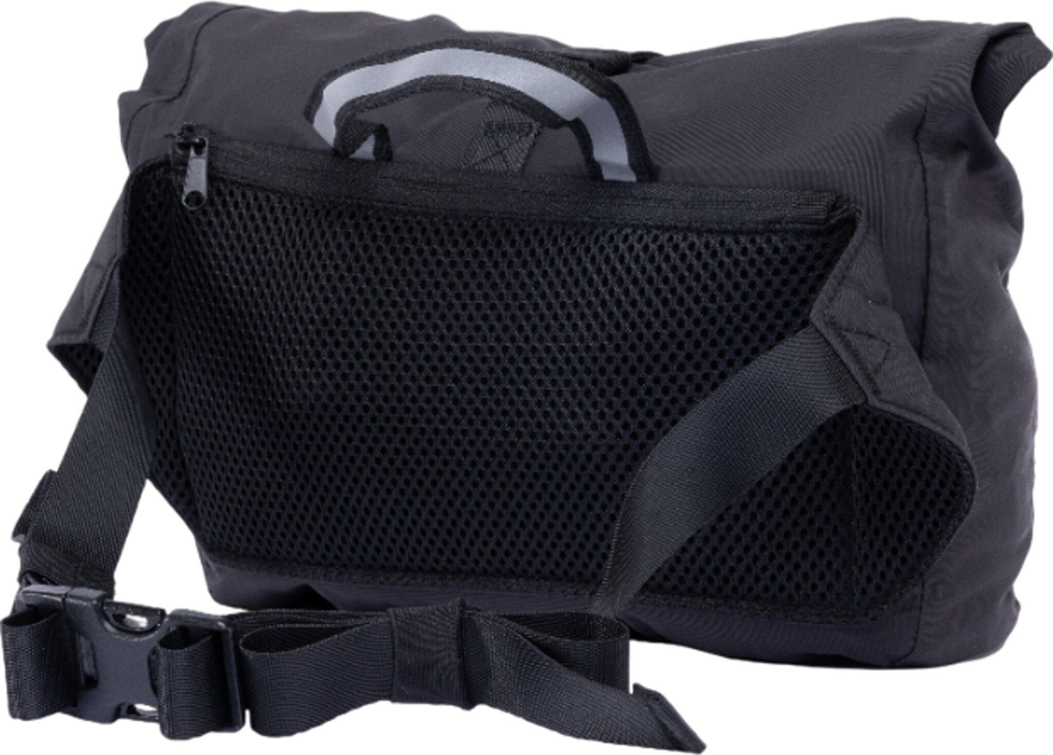 Product gallery image number 4 for product Lightweight Waterproof Crossbody Bag 7L