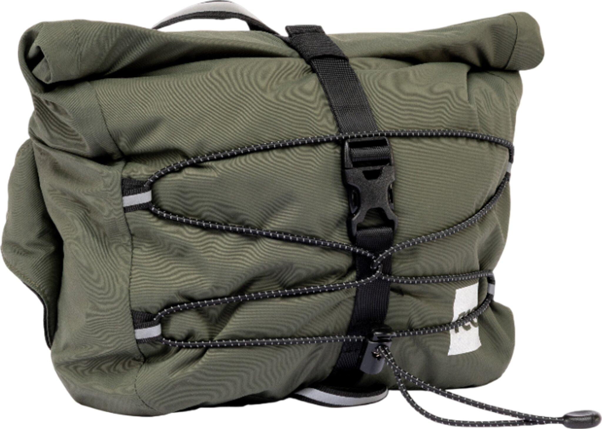 Numéro de l'image de la galerie de produits 2 pour le produit Sac bandoulière imperméable léger 7 L