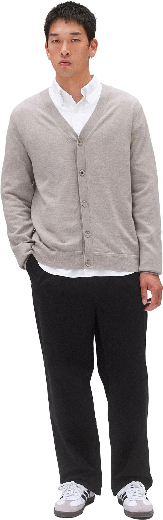 Product gallery image number 3 for product Cardigan léger en mérino Harry - Unisexe