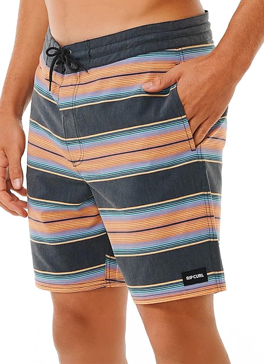 Product gallery image number 3 for product Short de bain Line Up Layday 18" - Homme