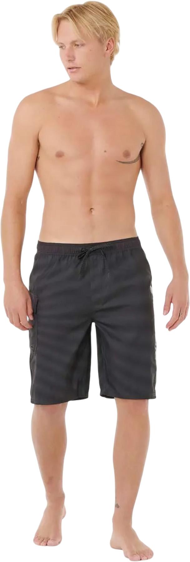 Numéro de l'image de la galerie de produits 3 pour le produit Short de bain Shock Wave E/Fit 21 po - Homme