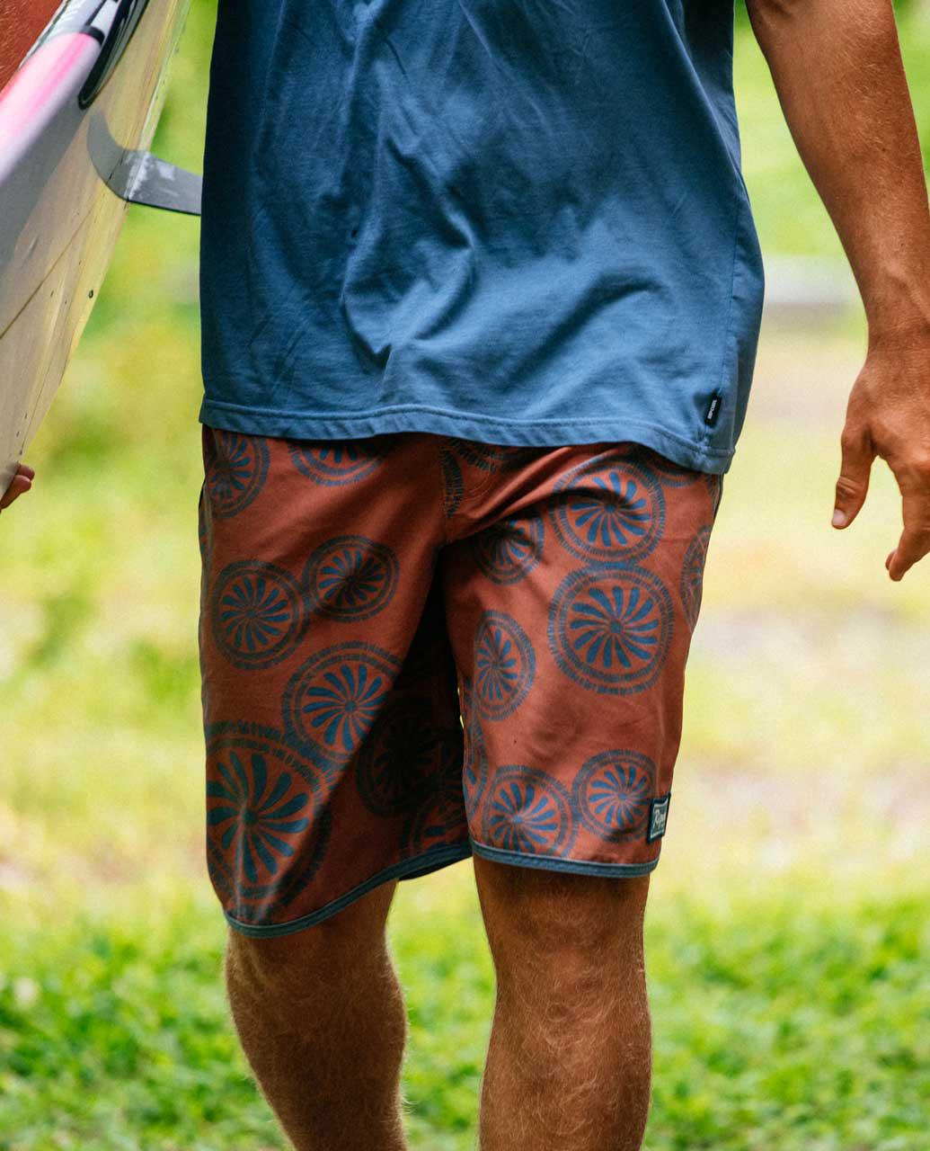 Product gallery image number 2 for product Mirage Mod Cali Boardshorts 20" - Men's