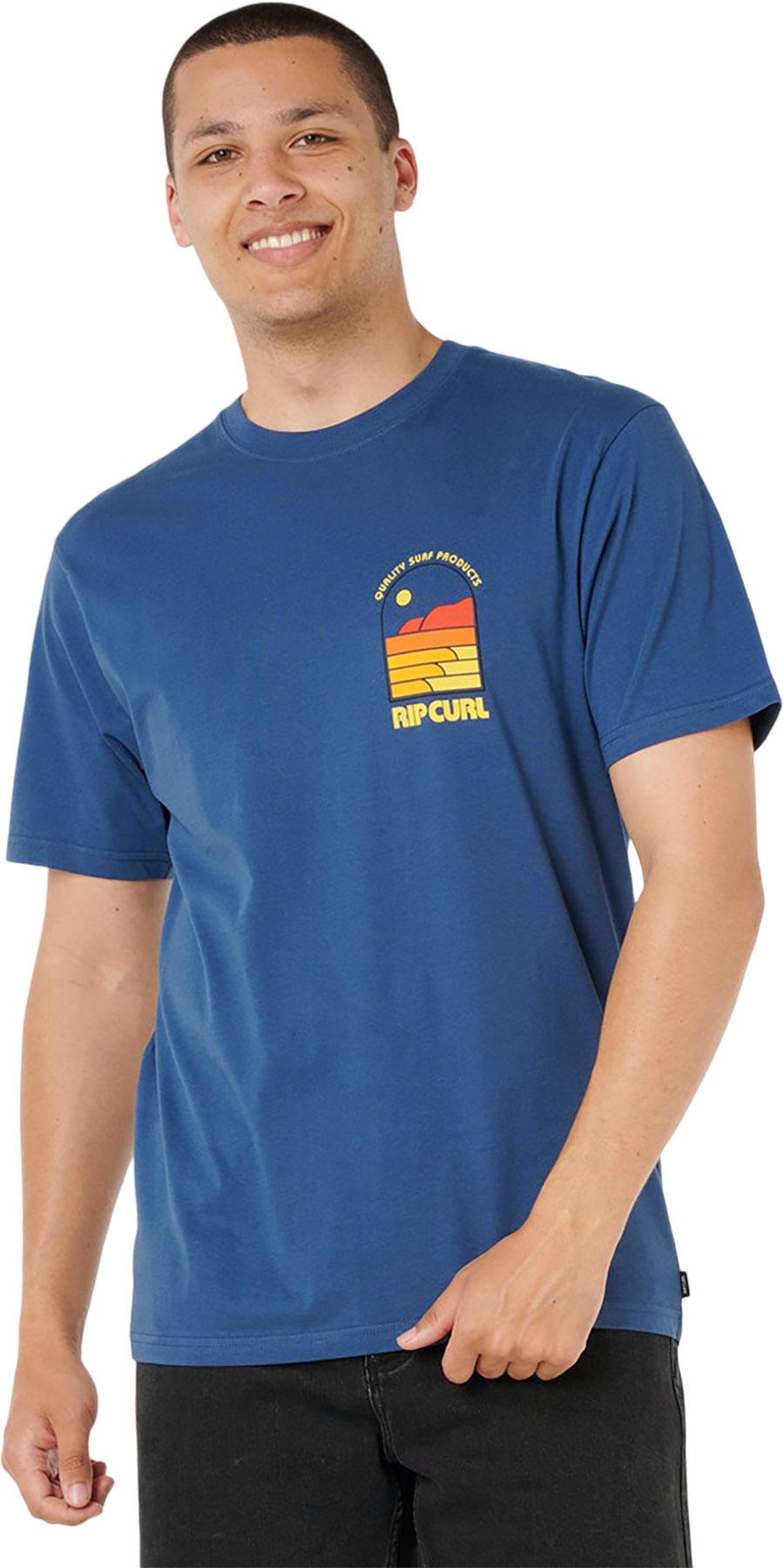 Product image for Surf Revival Line Up T-Shirt - Men's
