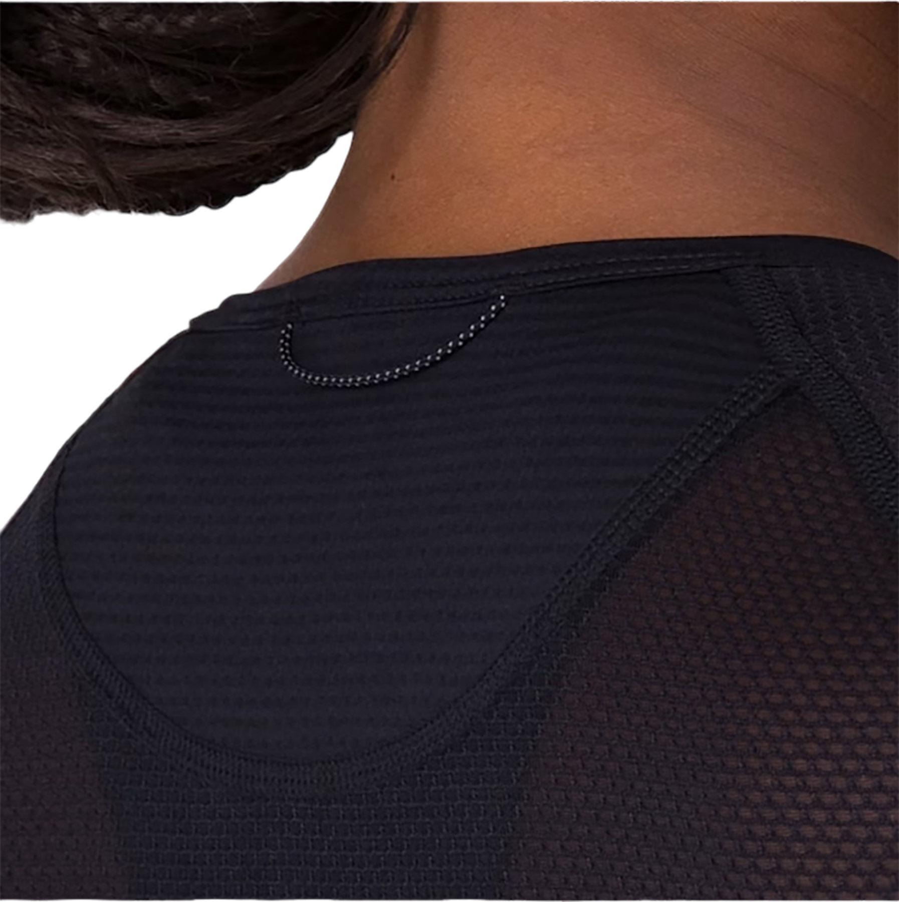 Numéro de l'image de la galerie de produits 4 pour le produit Couche de base pour le haut sans manches léger - Femme