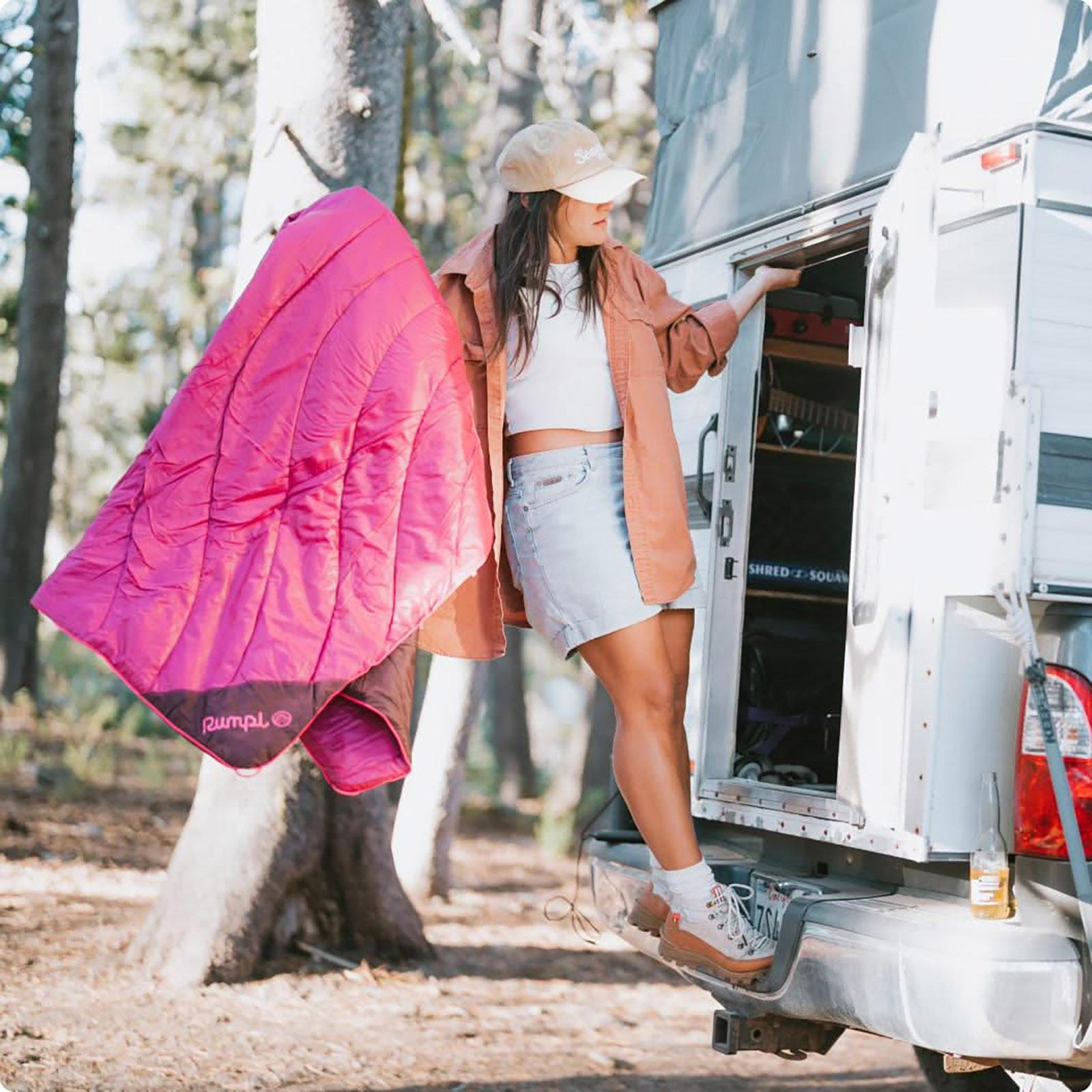 Product gallery image number 5 for product Original Puffy Blanket 2-person