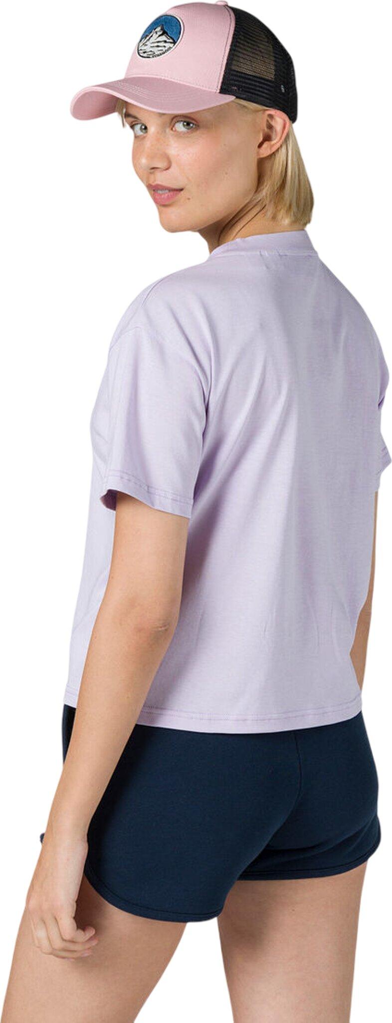 Numéro de l'image de la galerie de produits 2 pour le produit T-shirt brodé à manches courtes - Femme