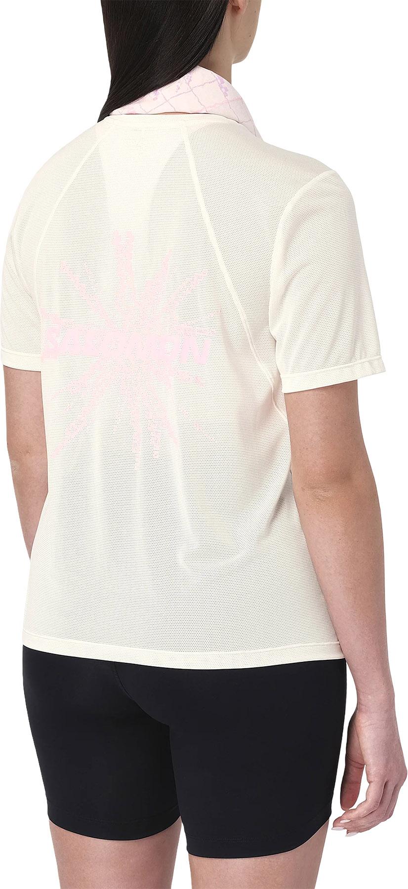 Numéro de l'image de la galerie de produits 2 pour le produit T-shirt à manches courtes graphique SHAKEout Core - Femme