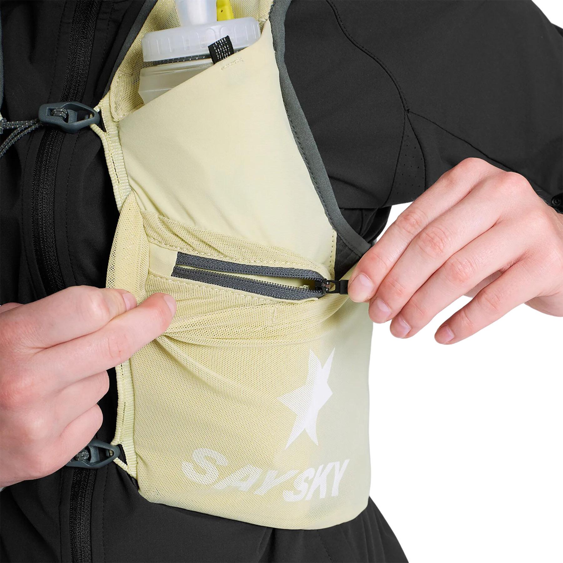 Product gallery image number 4 for product Flow Hydration Vest 8L - Women's