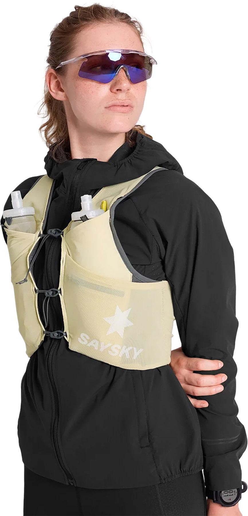 Product gallery image number 5 for product Flow Hydration Vest 8L - Women's