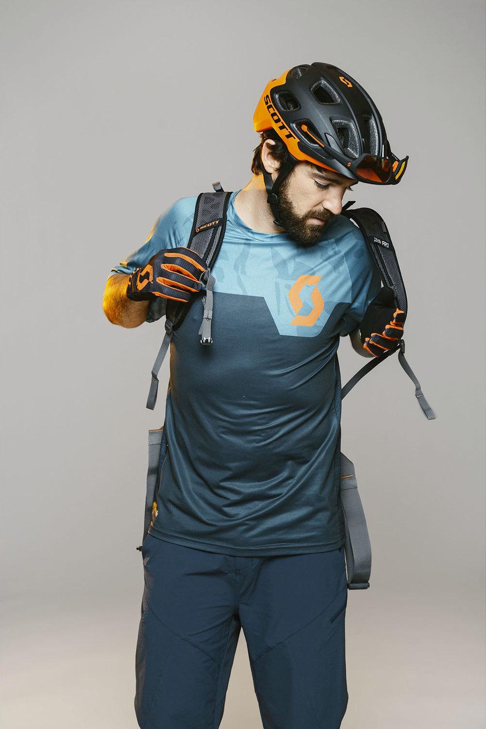 Product gallery image number 2 for product Trail 20 Short Sleeves Jersey - Men's