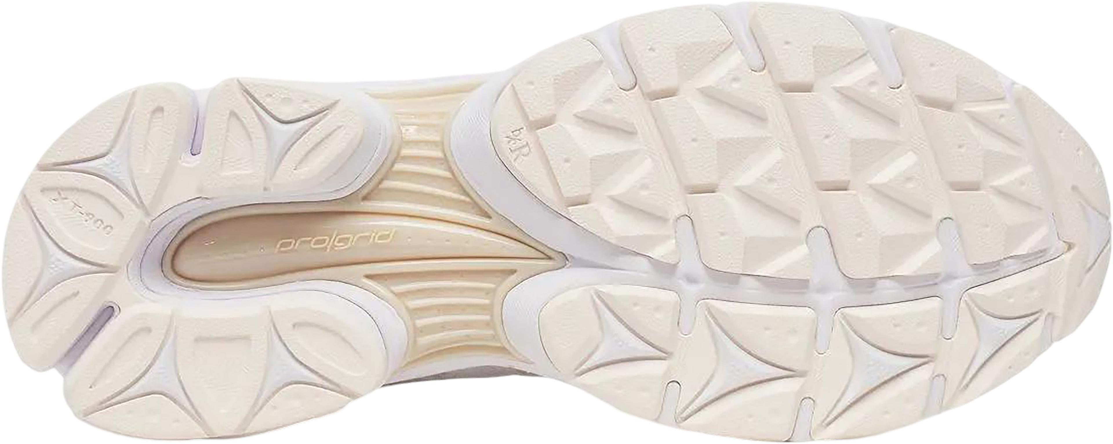 Product gallery image number 2 for product Galentine's Day ProGrid Triumph 4 Sneakers - Women's