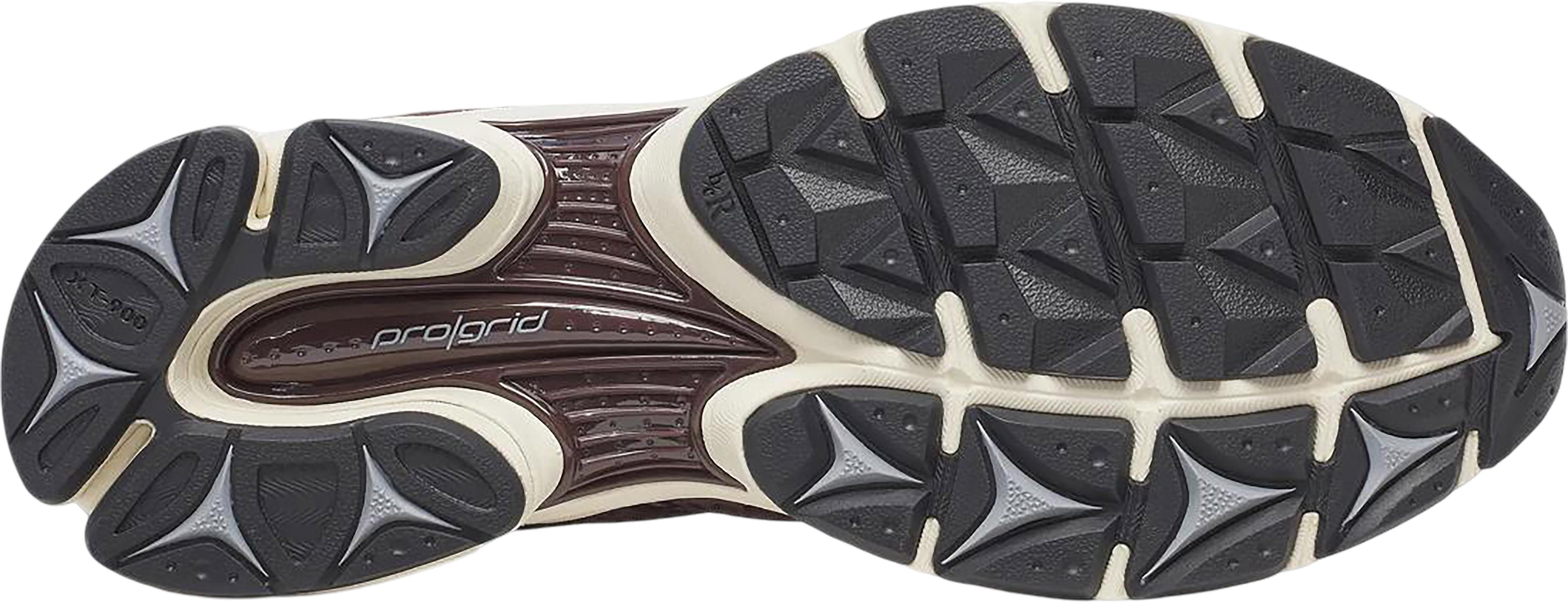 Product gallery image number 3 for product ProGrid Triumph 4 Premium Sneakers - Unisex