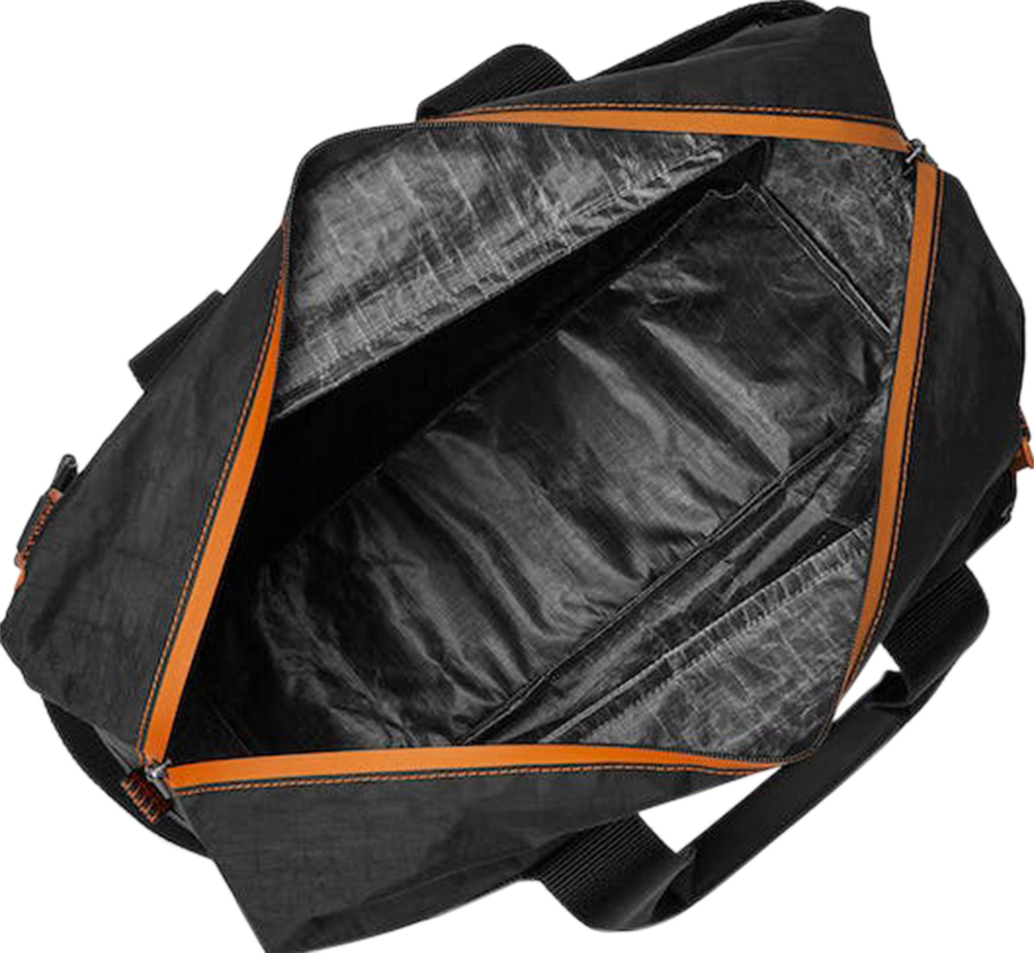 Product gallery image number 6 for product 10 000 Mile Duffle Bag 28L