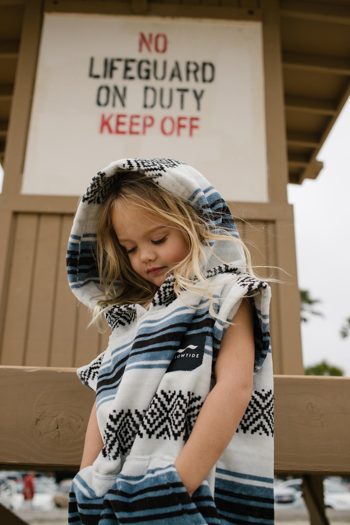 Product gallery image number 4 for product Oso Poncho - Kids